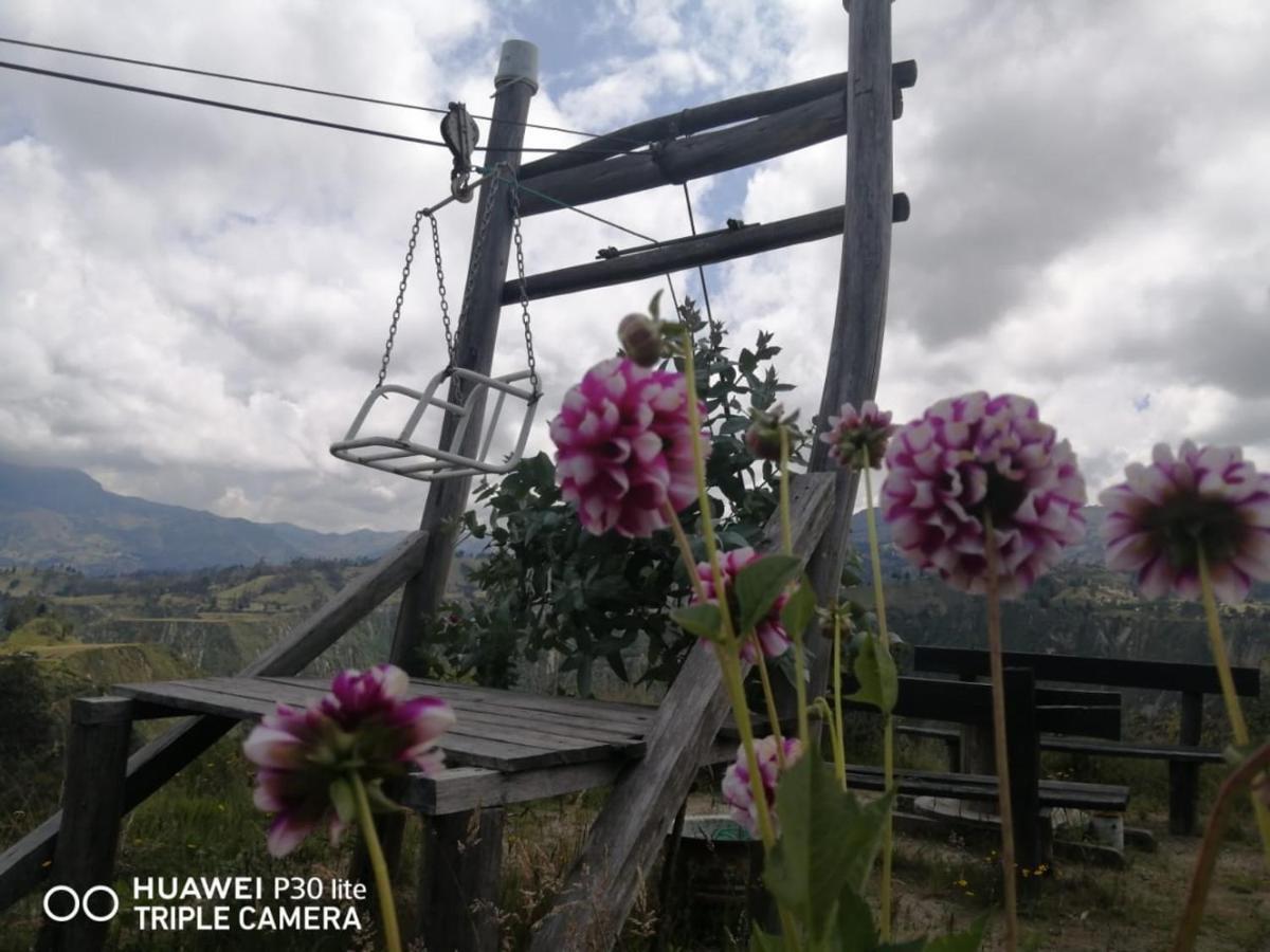 Hostal El Vaquero Chugchilán Eksteriør bilde