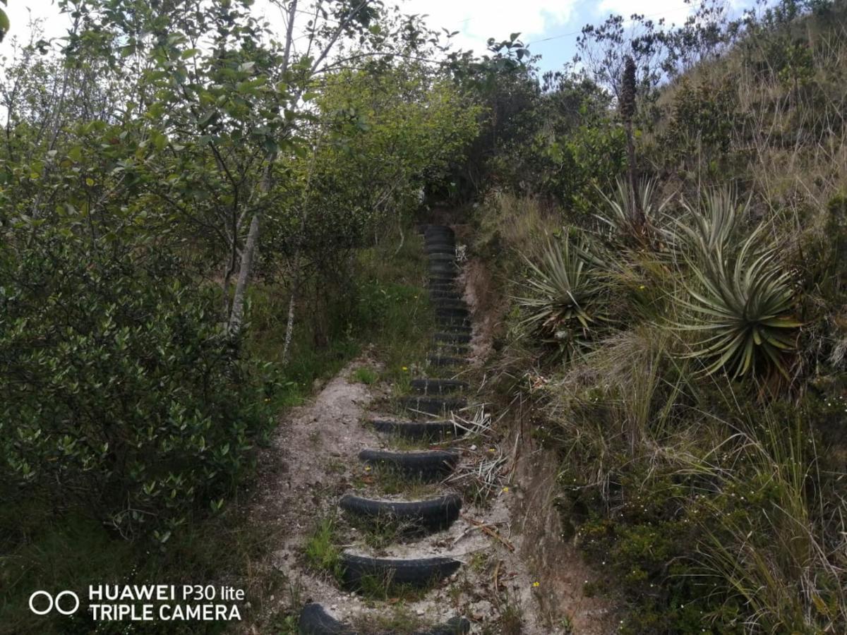 Hostal El Vaquero Chugchilán Eksteriør bilde
