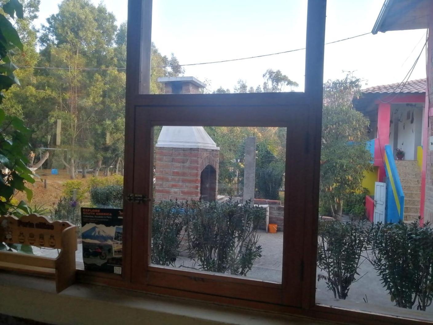 Hostal El Vaquero Chugchilán Eksteriør bilde